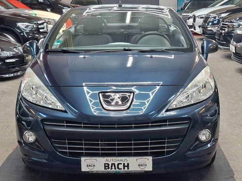 Gebraucht Peugeot 207 Active 120 PS (88 kW) 2015 Blau Cabrio