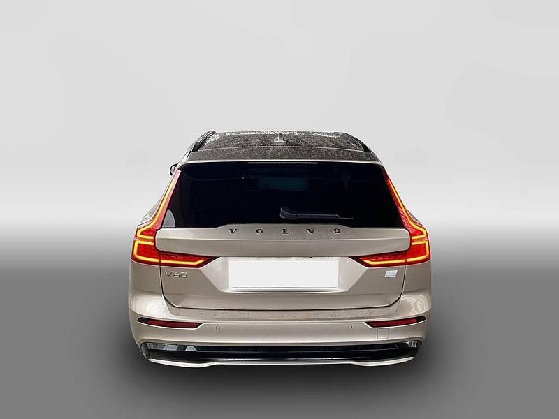 Gebraucht Volvo V60 Plus 455 PS (334 kW) 2023 Nicht eindeutig Kombi