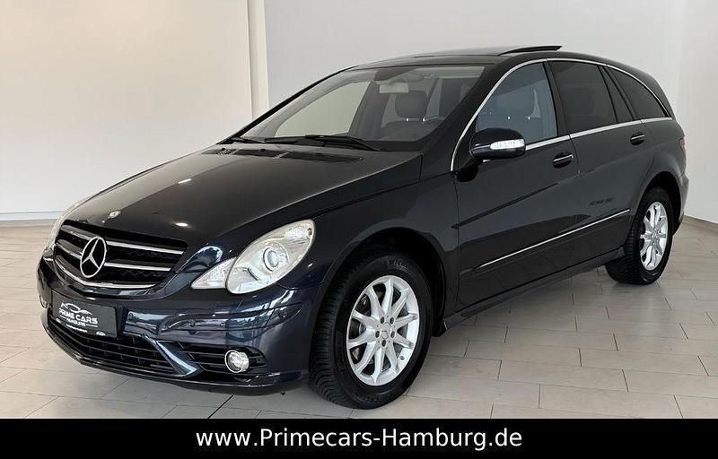 Schwarz Gebraucht 2008 Mercedes R320 Van / Kleinbus | 13.990 € - Bild 1/4