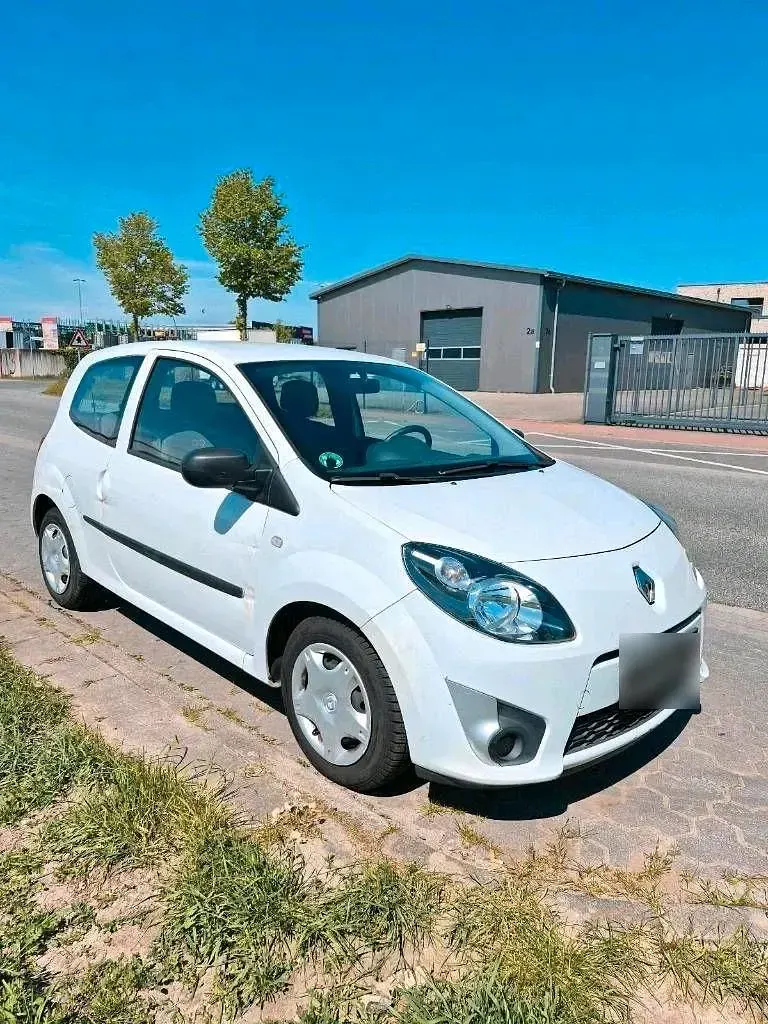 Używany Renault Twingo 75 KM (55 kW) 2011 Biały Hatchback