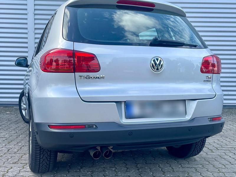 Gebraucht VW Tiguan 125 PS (91 kW) 2013 Grau SUV
