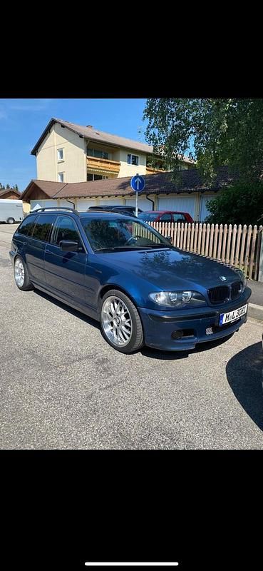 Blau Gebraucht 2004 BMW 330 M Sport Kombi | 4.000 € (Fairer Preis) - Bild 1/4