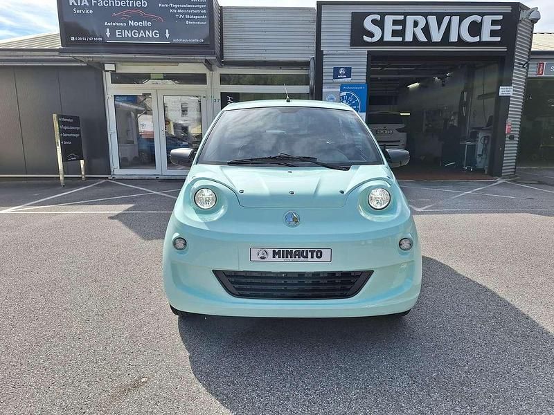 Neu Aixam Minauto 2025 Jadegrün Kleinwagen