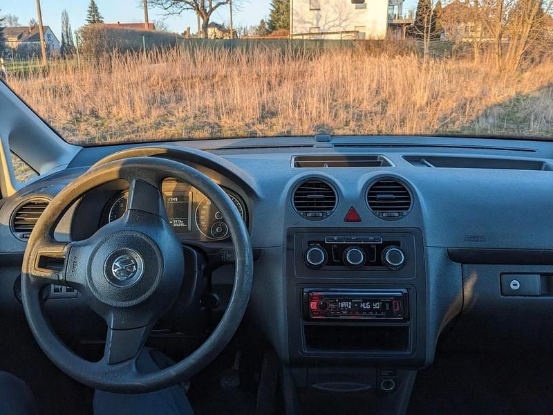 Gebraucht VW Caddy Maxi 102 PS (75 kW) 2012 Weiß Van / Kleinbus