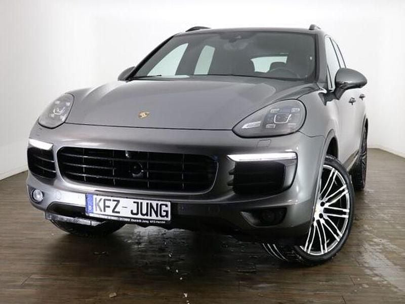 Andere Gebraucht 2016 Porsche Cayenne SUV | 35.990 € (Guter Preis) - Bild 1/4