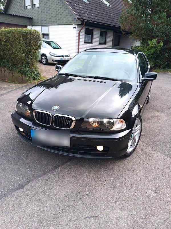 Schwarz Gebraucht 2000 BMW 325 Coupé | 5.999 € (Fairer Preis) - Bild 1/4