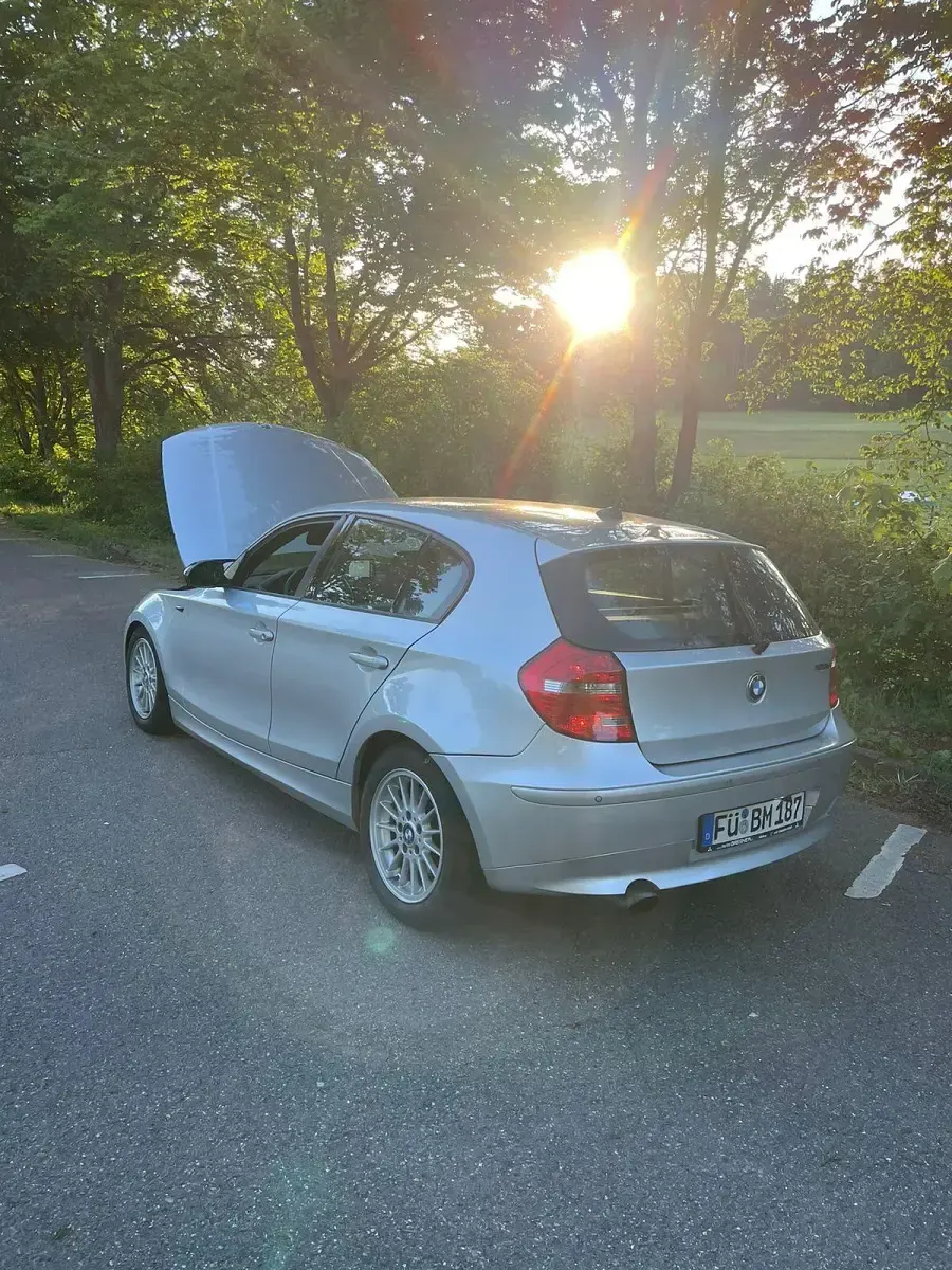 Używany BMW 120 177 KM (130 kW) 2008 Srebrny Hatchback