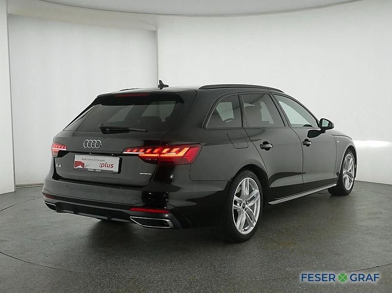 Gebraucht Audi A4 S-Line 265 PS (194 kW) 2023 Mythosschwarz metallic Kombi
