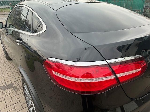 Schwarz Gebraucht 2017 Mercedes GLC350 AMG line Coupé | 34.990 € (Fairer Preis) - Bild 1/4