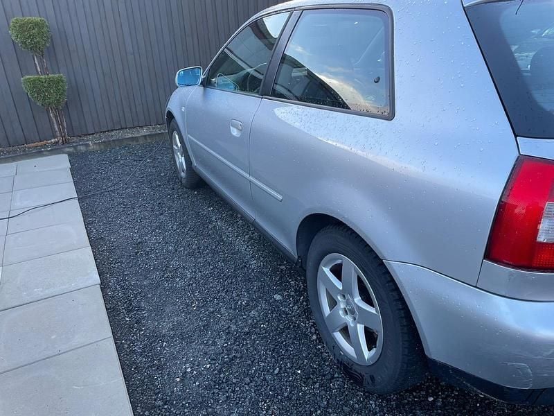 Gebraucht Audi A3 101 PS (74 kW) 2002 Silber Kleinwagen