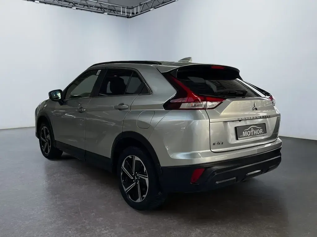 Gebraucht Mitsubishi Eclipse Cross 188 PS (138 kW) 2023 Silber SUV