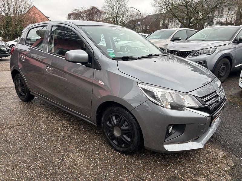 Gebraucht Mitsubishi Space Star Spirit 71 PS (52 kW) 2021 Grau Limousine