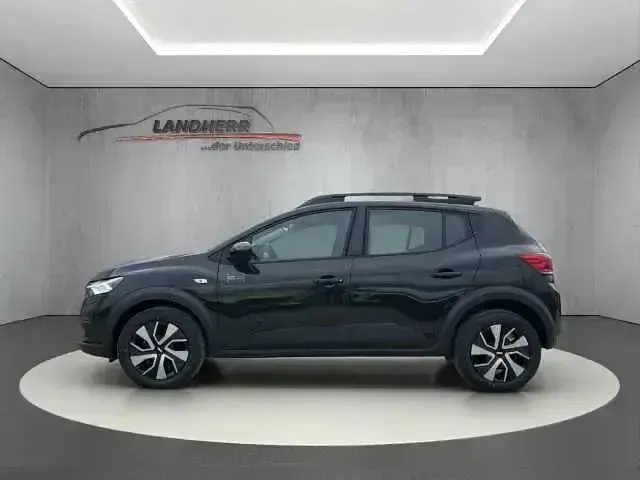Nowe Dacia Sandero Expression 91 KM (66 kW) 2025 Czarny Sedan/Limuzyna