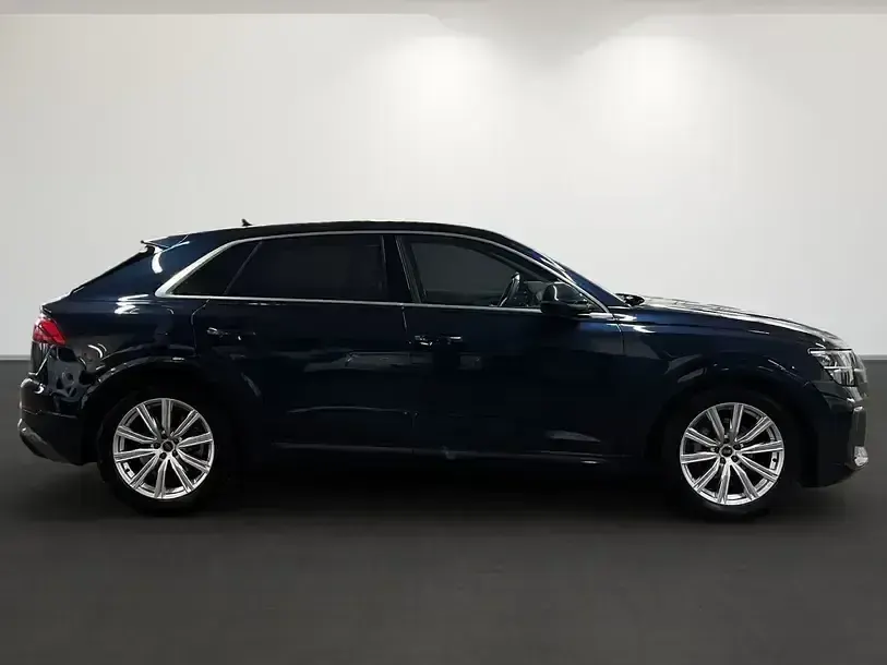 Usata Audi Q8 S-Line 286 CV (210 kW) 2024 Blu SUV