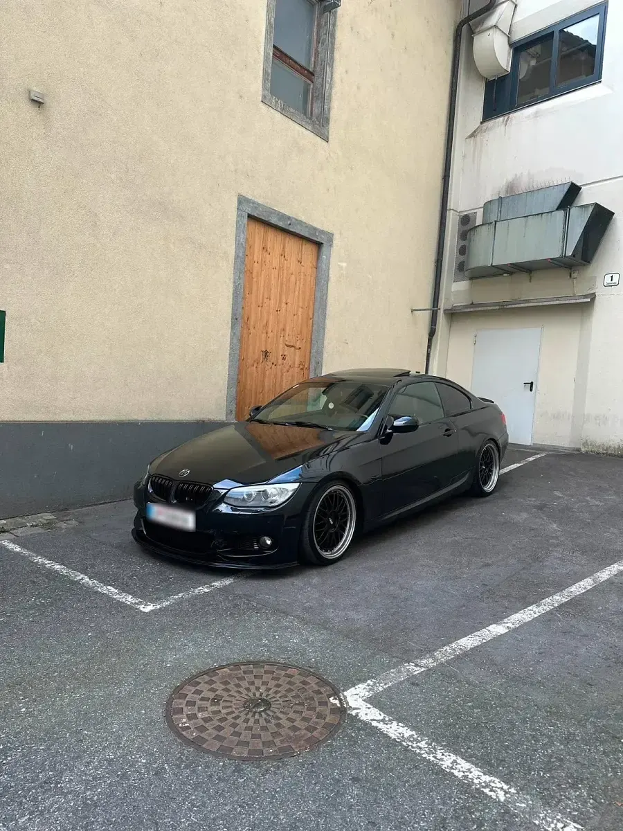 Gebraucht BMW 335 Performance 430 PS (316 kW) 2011 Schwarz Coupé