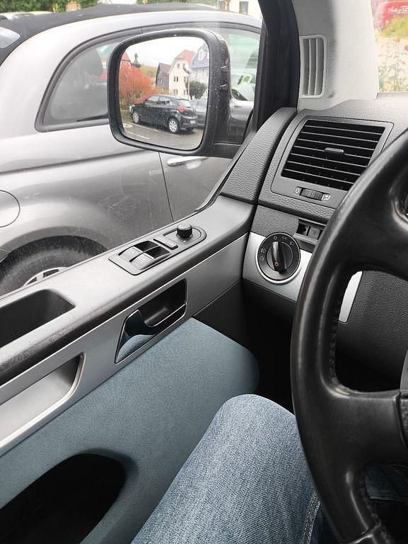 Second-hand VW T5 174 CP (127 kW) 2007 Negru Van