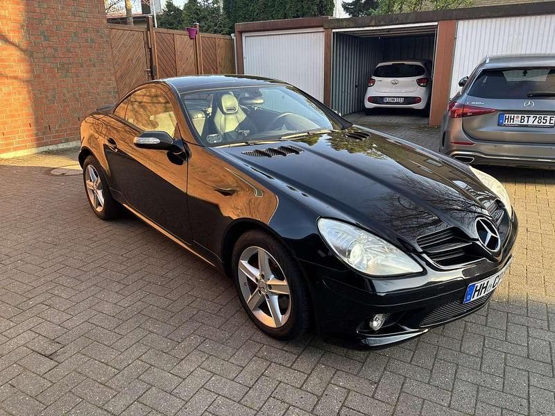 Gebraucht Mercedes SLK280 231 PS (169 kW) 2005 Schwarz Cabrio