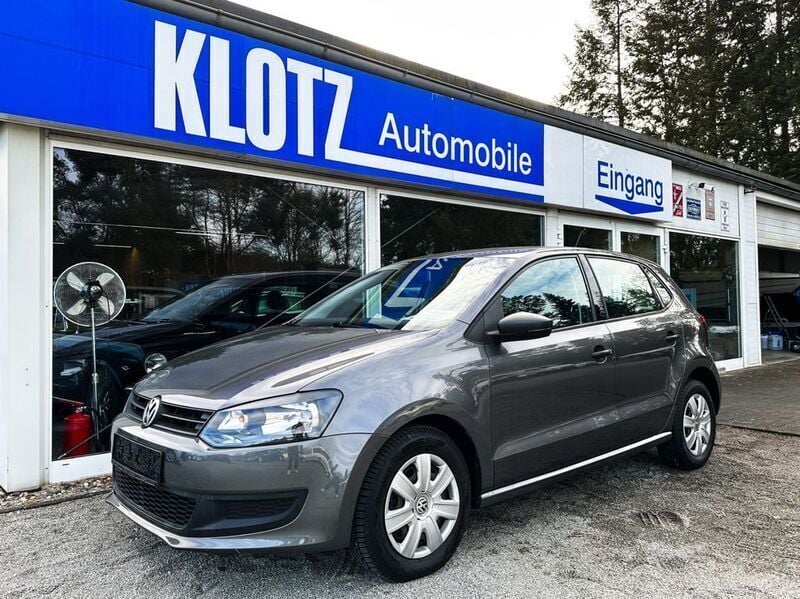 Grau Gebraucht 2010 VW Polo Kleinwagen | 10.990 € (Teuer) - Bild 1/4
