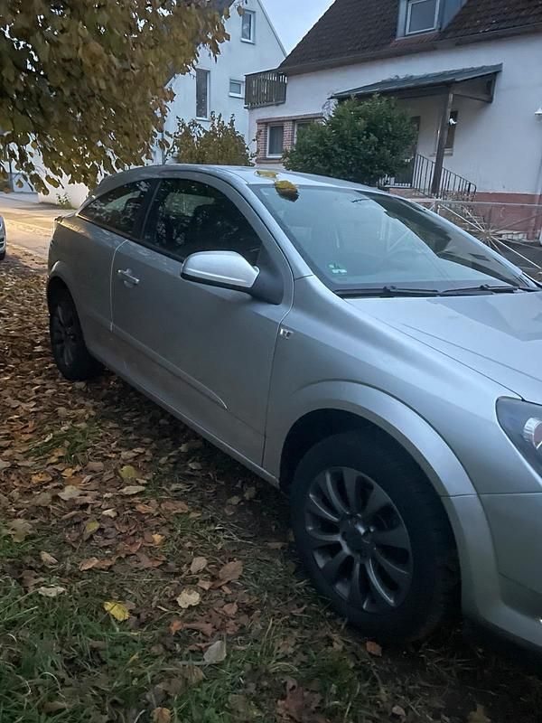 Gebraucht Opel Astra GTC 100 PS (73 kW) 2005 Grau Coupé