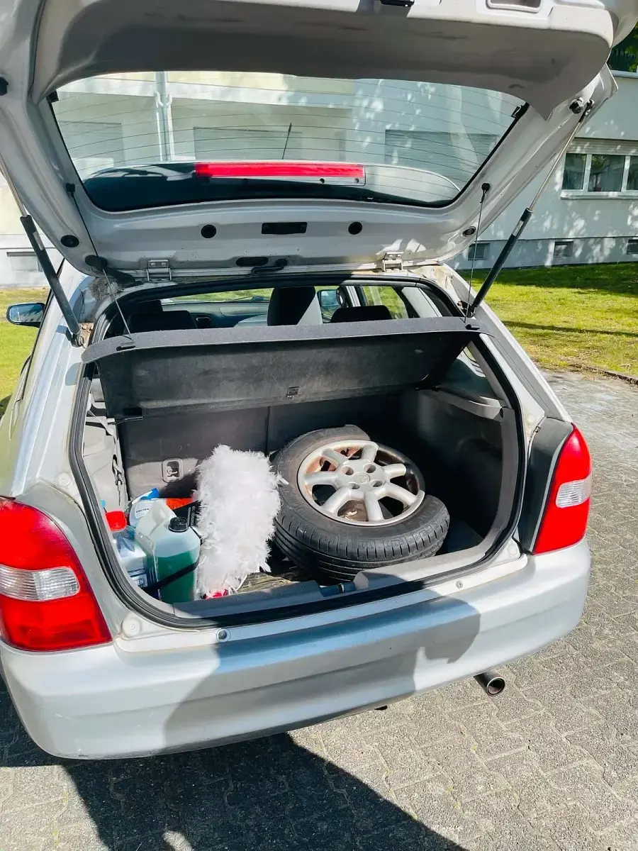Occasion Mazda 323 77 ch (56 kW) 2001 Gris Break