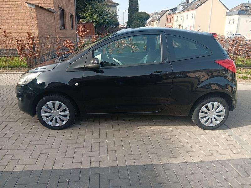 Gebraucht Ford Ka Titanium 69 PS (50 kW) 2009 Kleinwagen