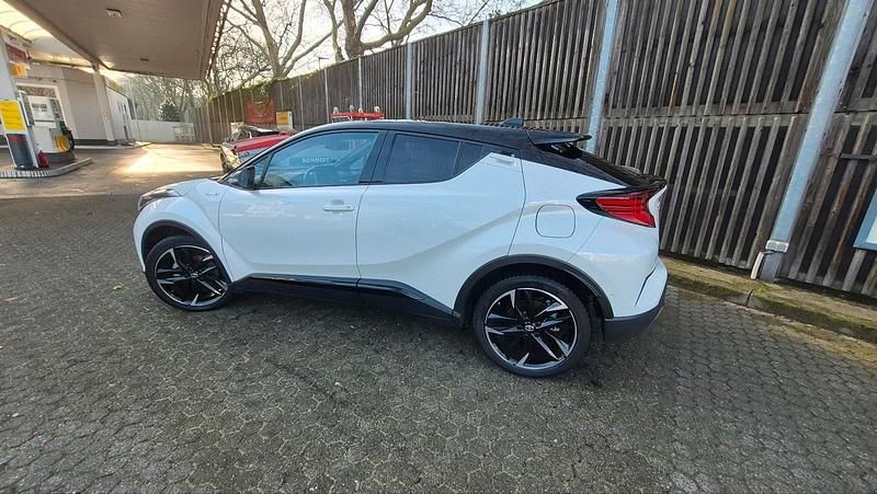 Gebraucht Toyota C-HR Sport 185 PS (136 kW) 2021 Weiß SUV