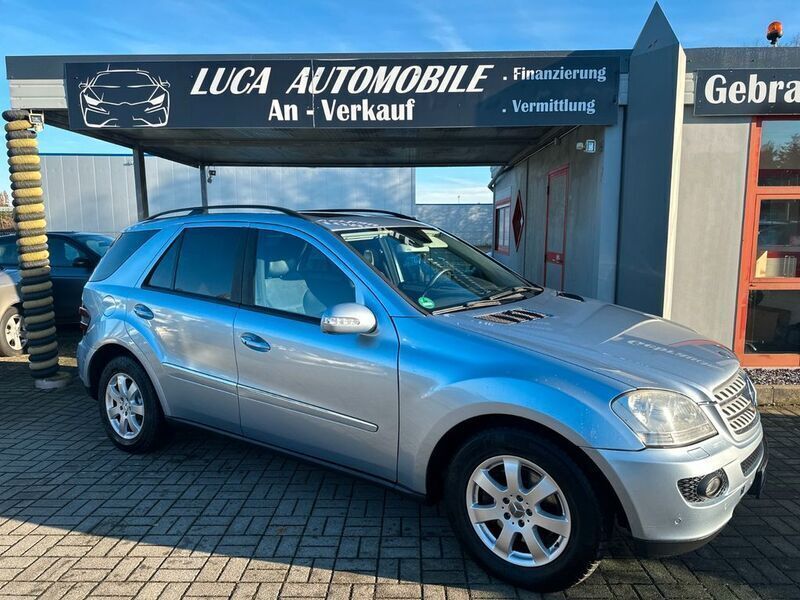 Blau Gebraucht 2006 Mercedes ML320 SUV | 5.999 € (Fairer Preis) - Bild 1/4