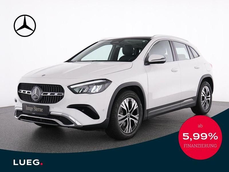 Weiß Gebraucht 2024 Mercedes GLA180 Progressive SUV | 34.845 € (Fairer Preis) - Bild 1/4