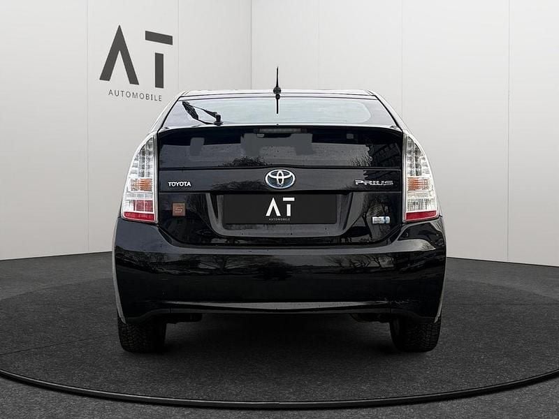 Gebraucht Toyota Prius Life 99 PS (72 kW) 2010 Schwarz Kleinwagen