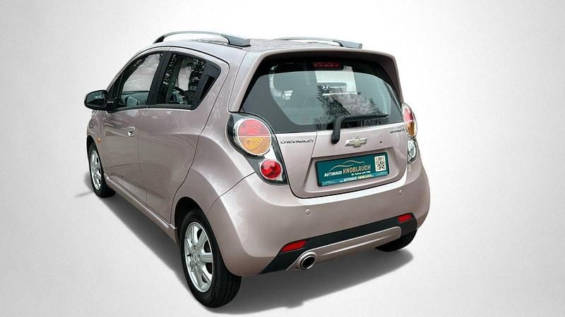 Gebraucht Chevrolet Spark LT 82 PS (60 kW) 2011 Violet Kleinwagen