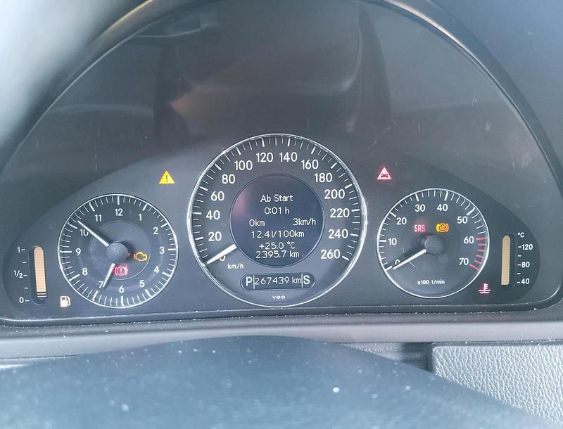 Gebraucht Mercedes CLK320 231 PS (169 kW) 2003 Schwarz Coupé