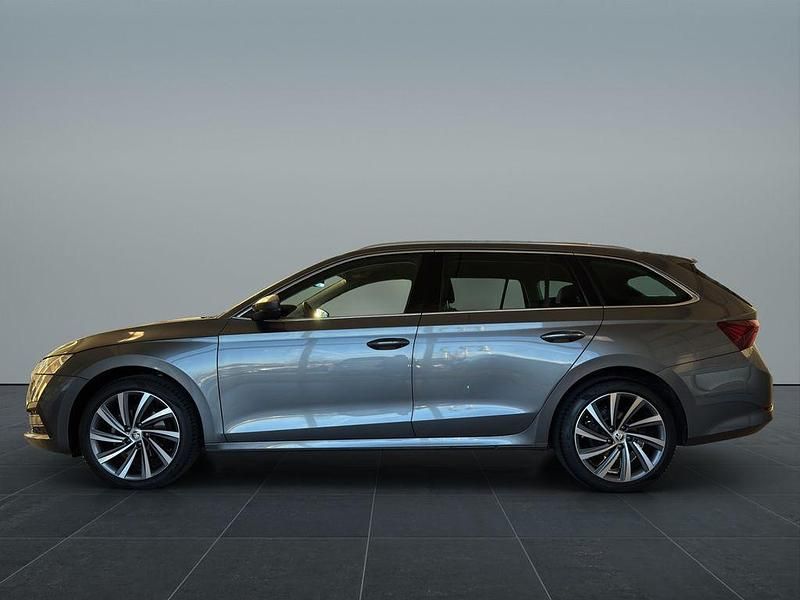 Gebraucht Skoda Octavia Style 150 PS (110 kW) 2022 Grau Kombi