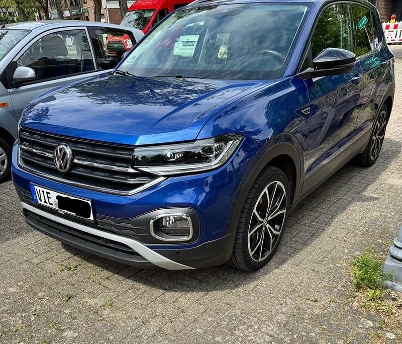 Blau Gebraucht 2020 VW T-Cross Style SUV | 22.750 € (Etwas zu teuer) - Bild 1/4