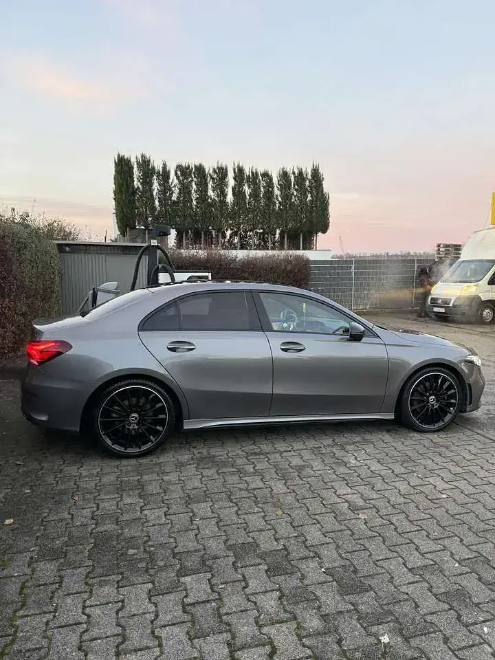 Gebraucht Mercedes A220 190 PS (139 kW) 2022 Grau Limousine