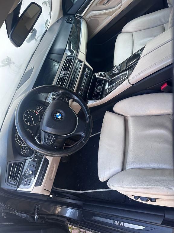 Gebraucht BMW 530 Performance 258 PS (189 kW) 2013 Braun Kombi
