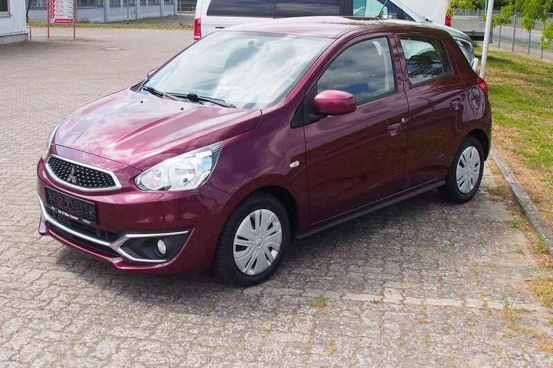 Bordeauxrot Gebraucht 2018 Mitsubishi Space Star Edition Kleinwagen | 6.980 € (Fairer Preis) - Bild 1/4