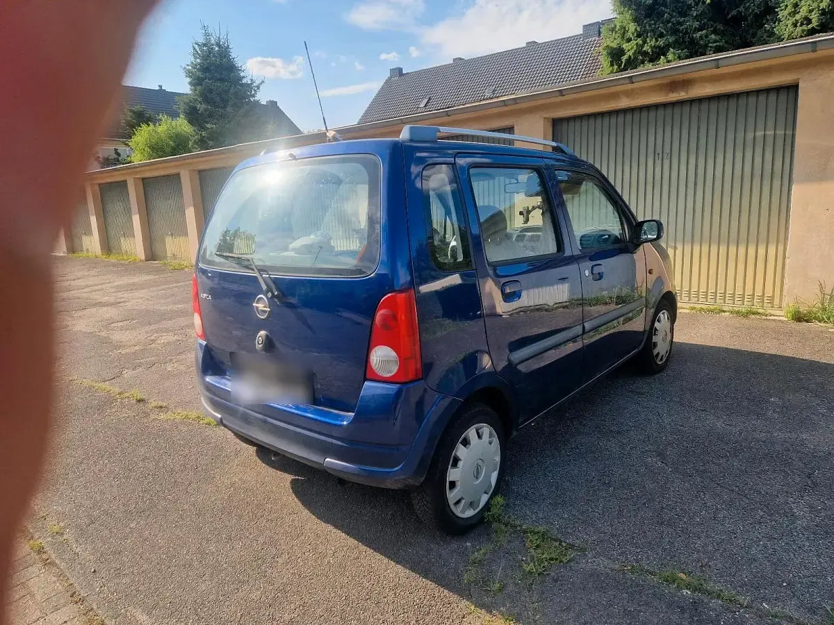Gebraucht Opel Agila 60 PS (44 kW) 2005 Blau Van / Kleinbus