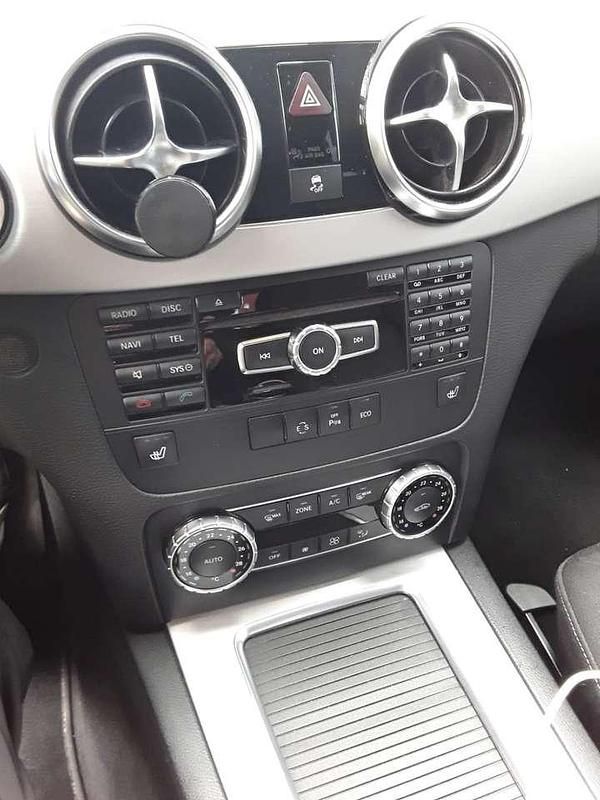 Gebraucht Mercedes GLK200 143 PS (105 kW) 2015 SUV