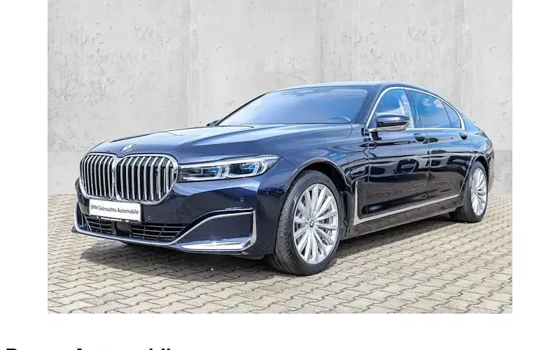 Gebraucht BMW 745e Sport Line 394 PS (289 kW) 2019 Blau Limousine