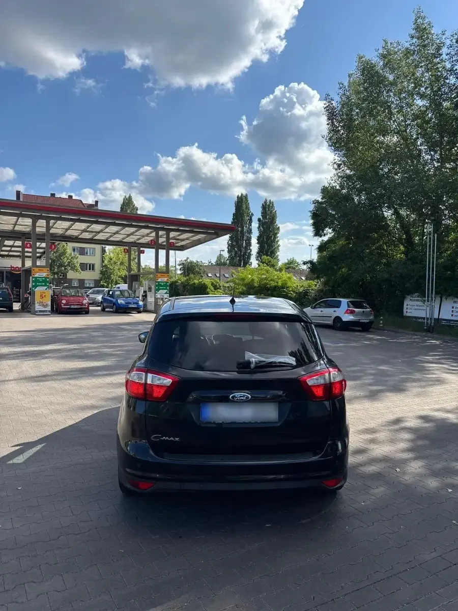 Gebraucht Ford C-MAX 140 PS (102 kW) 2015 Schwarz Van / Kleinbus