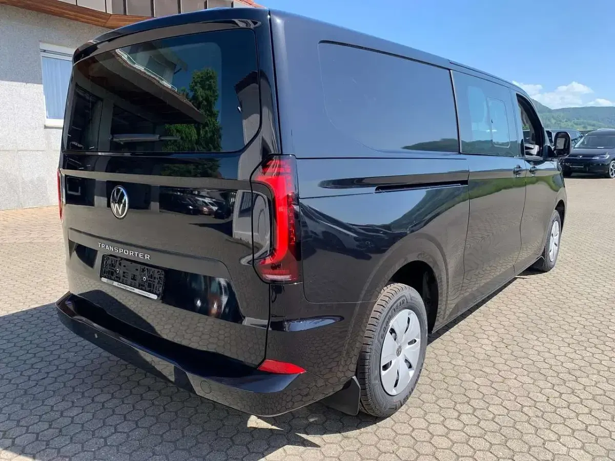 Neu VW Transporter 150 PS (110 kW) 2026 Midnight black Van