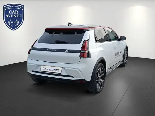 Neu Renault 5 E-Tech Komfort 77 kW (106 PS) 2026 Weiß Limousine
