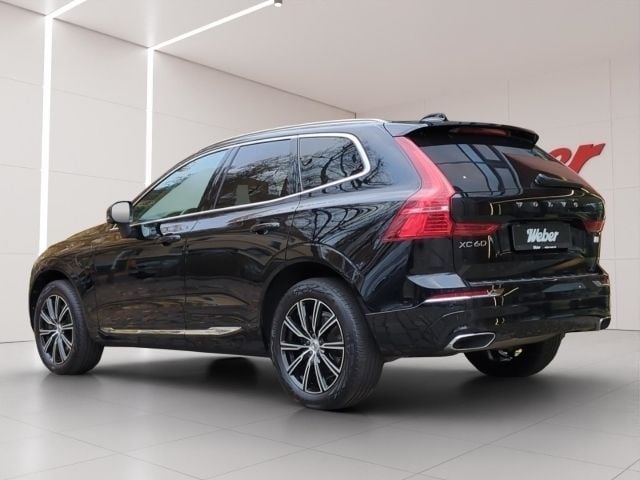 Gebraucht Volvo XC60 Inscription 341 PS (250 kW) 2021 Onyx black SUV