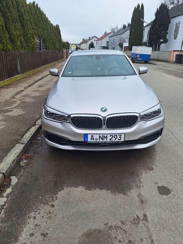 Gebraucht BMW 540 320 PS (235 kW) 2020 Grau Limousine