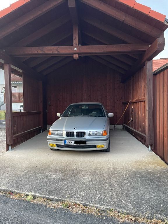Silber Gebraucht 1997 BMW 323 Compact Sport Line Kleinwagen | 14.100 € - Bild 1/4