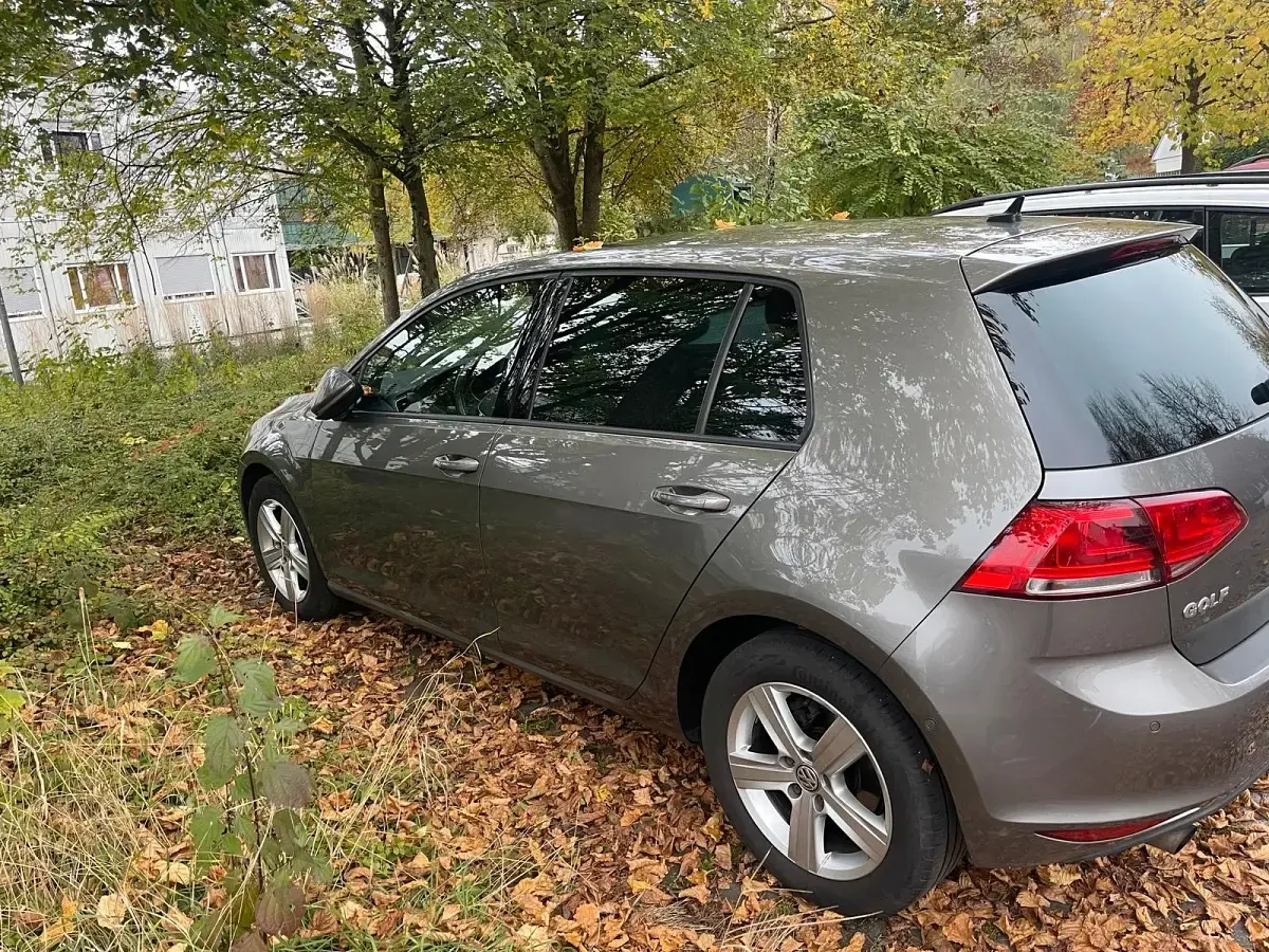 Gebraucht VW Golf VII 2013 Grau Limousine