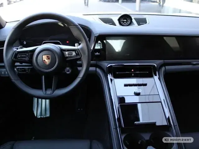 Neu Porsche Panamera 471 PS (346 kW) 2026 Kreide (weiss) Kleinwagen