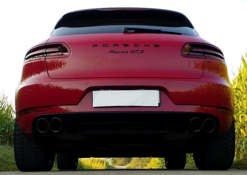 Gebraucht Porsche Macan GTS 360 PS (264 kW) 2018 Rot SUV