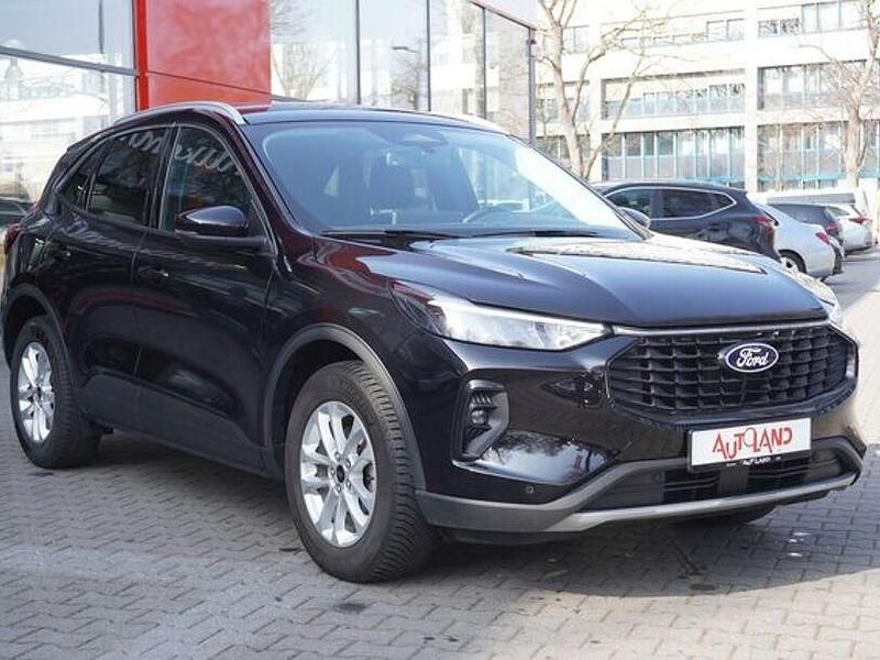 Gebraucht Ford Kuga Titanium 151 PS (111 kW) 2025 Schwarz SUV