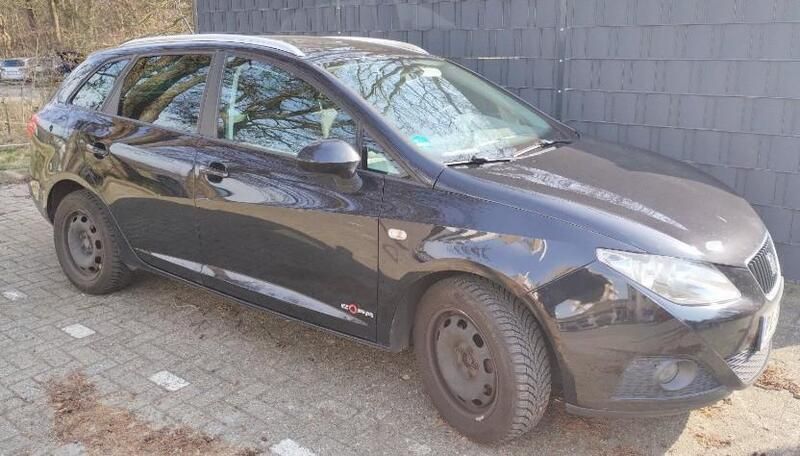 Schwarz Gebraucht 2012 Seat Ibiza ST Copa Kombi | 3.590 € (Guter Preis) - Bild 1/4